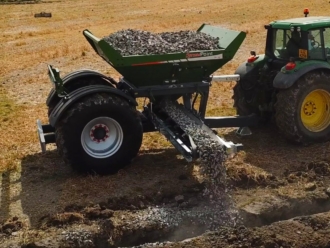 Spreadpoint elevaatoriga täitematerjali haagis 3 Spreadpoint elevaatoriga täitematerjali haagis