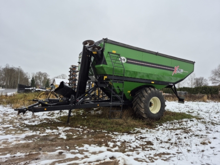 Vilja ümberlaadimise haagis JM 2431 1 Vilja ümberlaadimsie haagis JM 2431